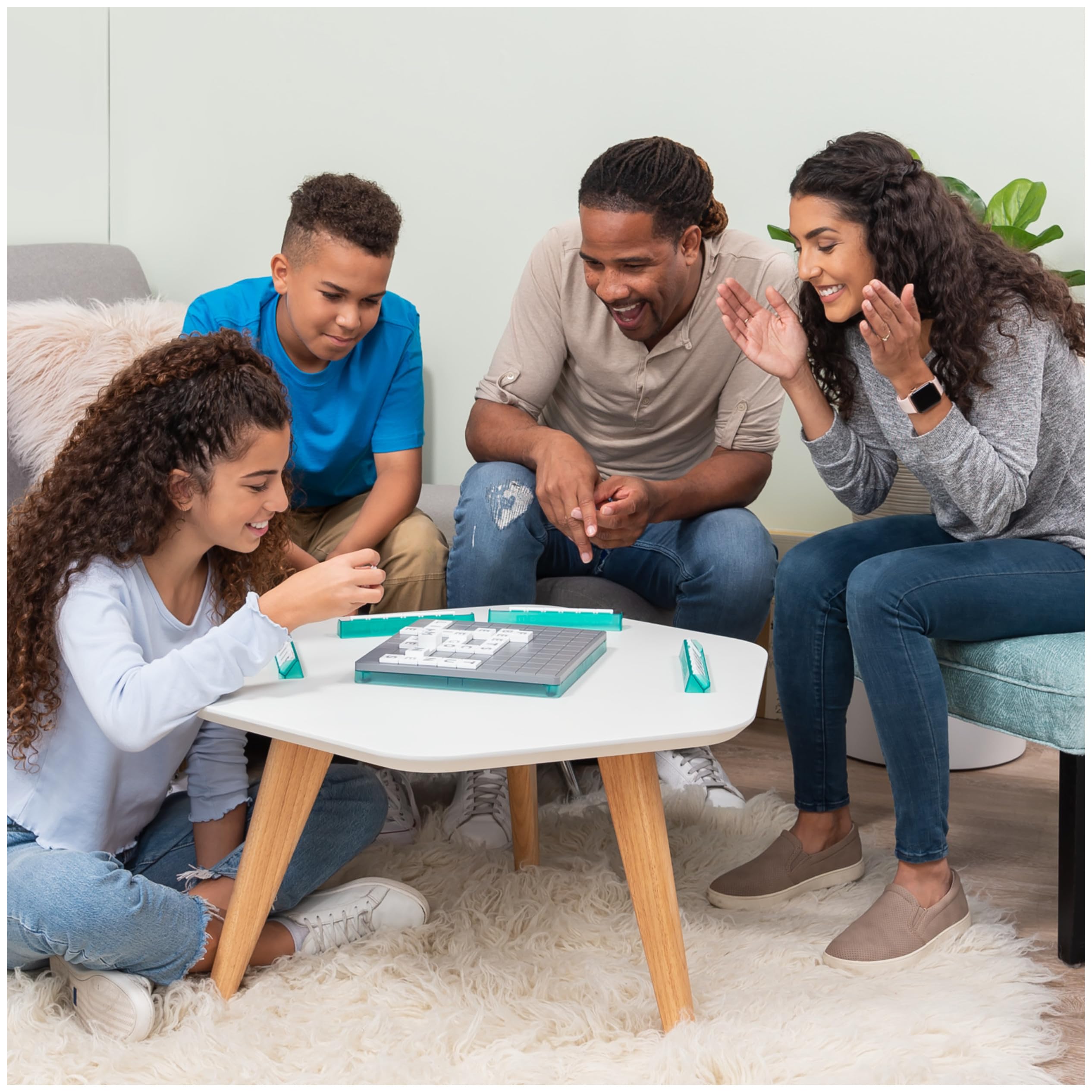 Spin Master Games, Upwords, Classic Word Game with Stackable Letter Tiles, Family Board Game, Crossword Activity, 1-4 Players, for Ages 8 & Up