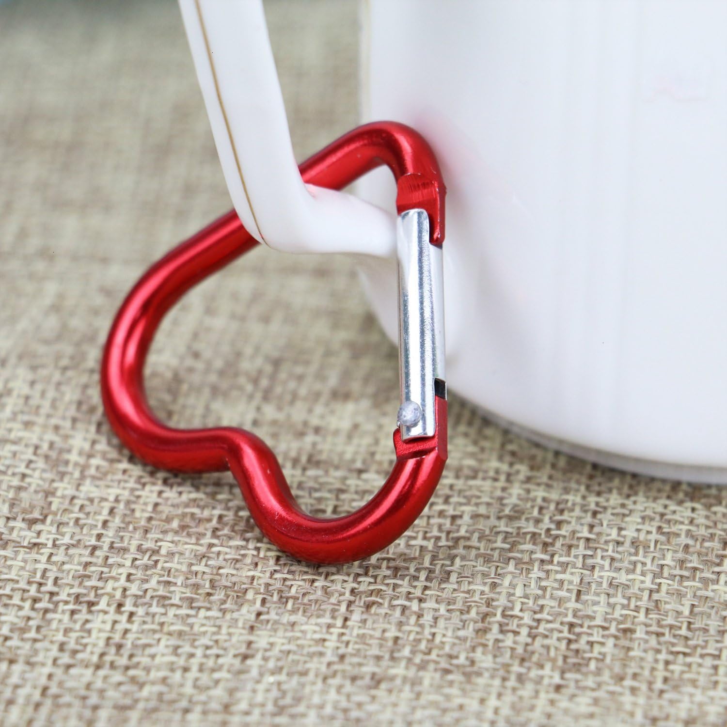 10 Pcs Heart Shaped Aluminum Alloy Keychain Clip Carabiner Snaphook Hook Holder Aluminum Heart Carabiner Hook Clip Key Holder Ten: Office Products