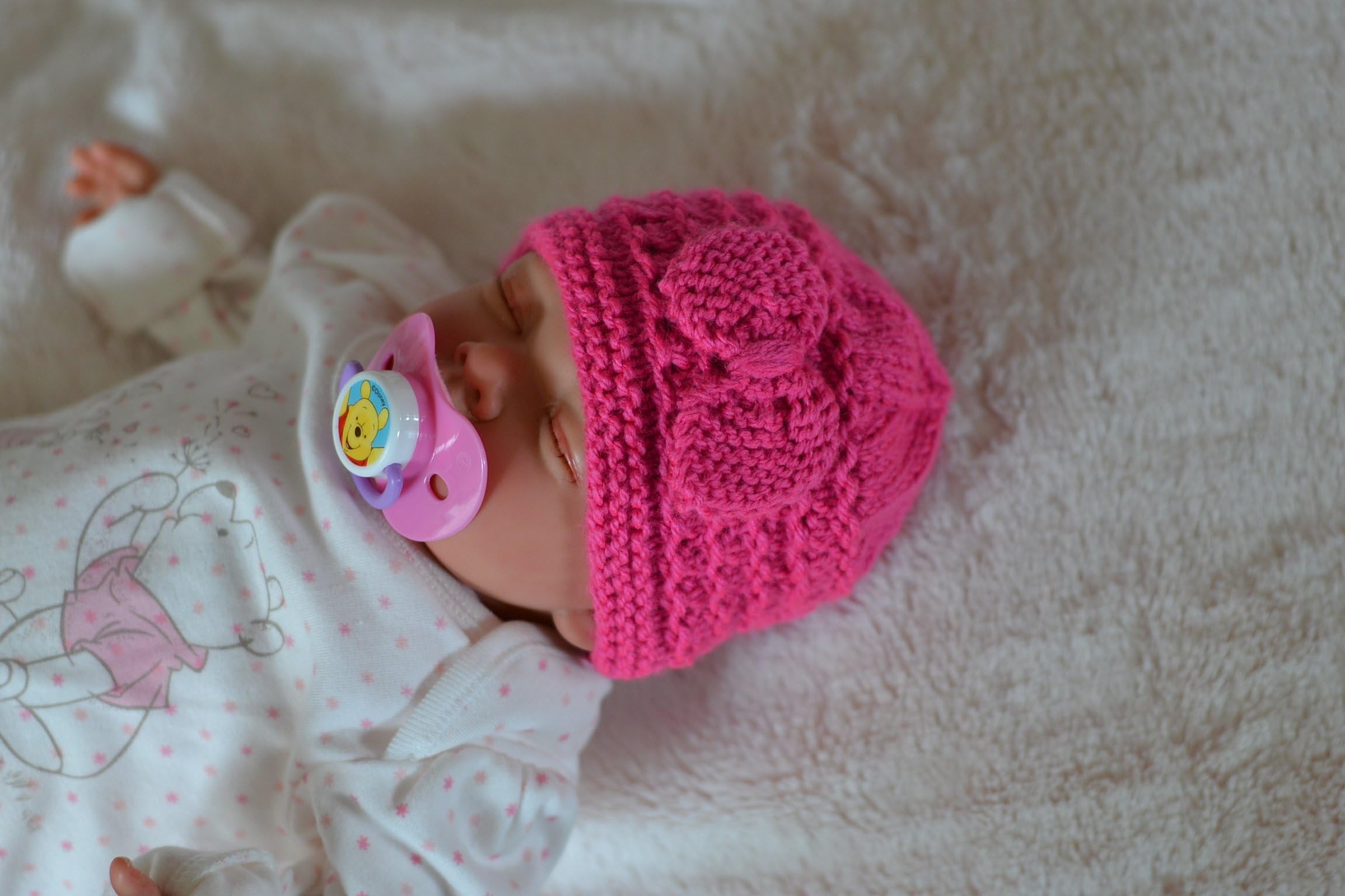 Prem/Early Candy Pink Babies Bow Beanie Hat, Knitted Hat, Reborns Dolls Hat, Doll Hat, Baby Shower