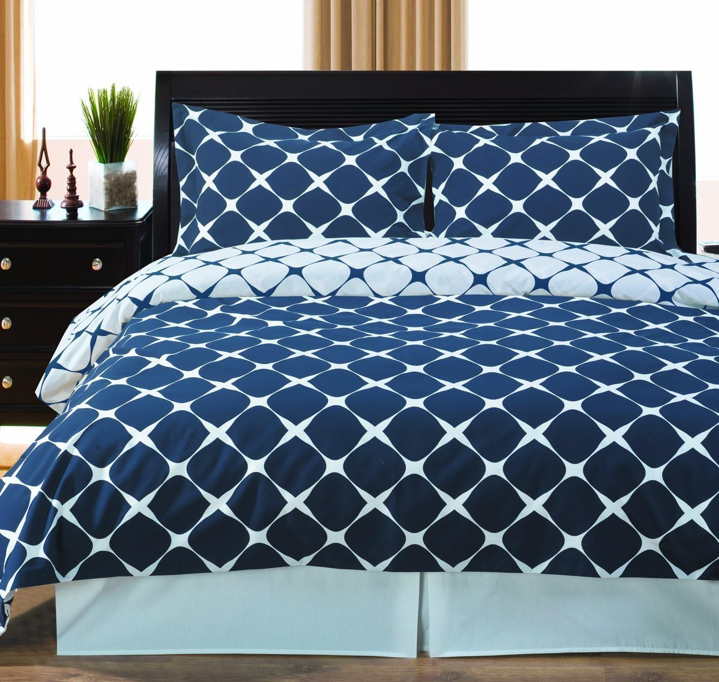 Navy and White Bloomingdale 8piece CaliforniaKing Bedin