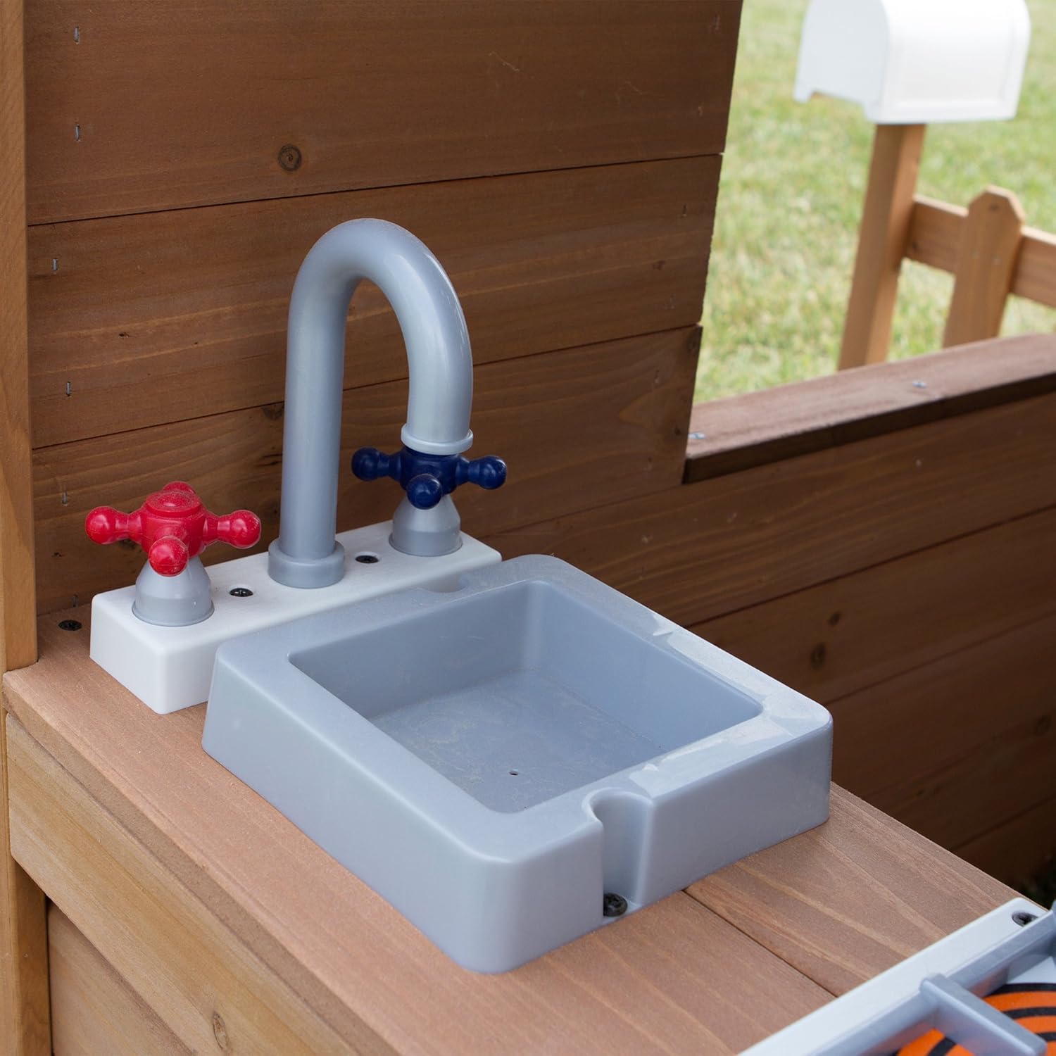 step 2 sunny ridge playhouse