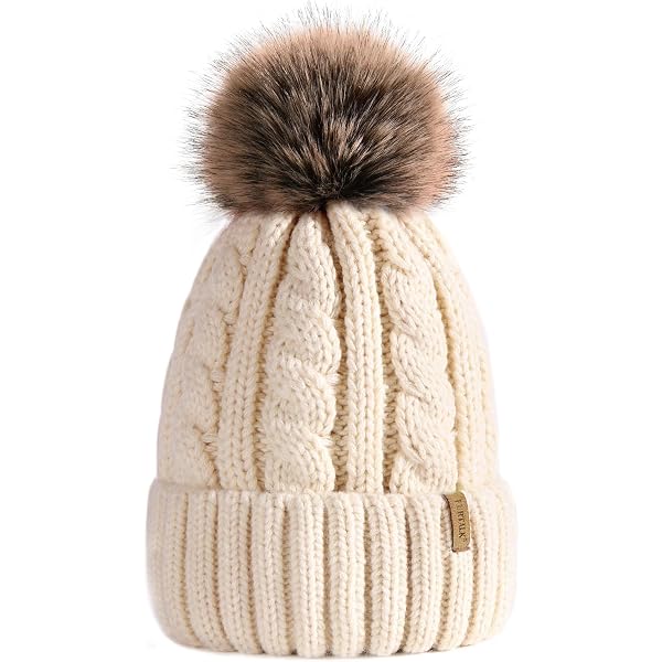 Timberland Women`s Cable Knit Cuff Pom Beanie (OR(T101128C  display picture 1