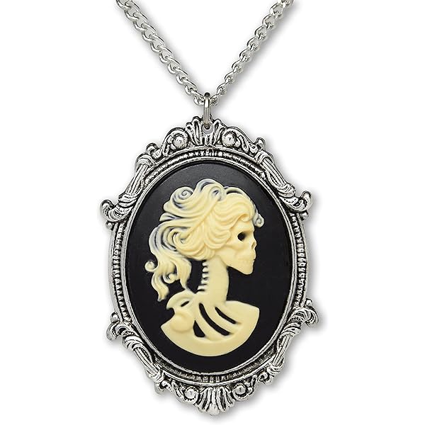 Amazon.com: Real Metal Gothic Lolita Skull Cameo Pink on