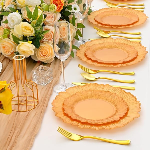 NOEMIE 60PCS FLORAL GOLD PLASTIC PLATES, PREMIUM GOLD DISPOSABLE PLATE FOR PARTY & WEDDING – HEAVY DUTY PARTY PLATE FOR 30 GUESTS (30 DINNER & 30 DESSERT PLATES)