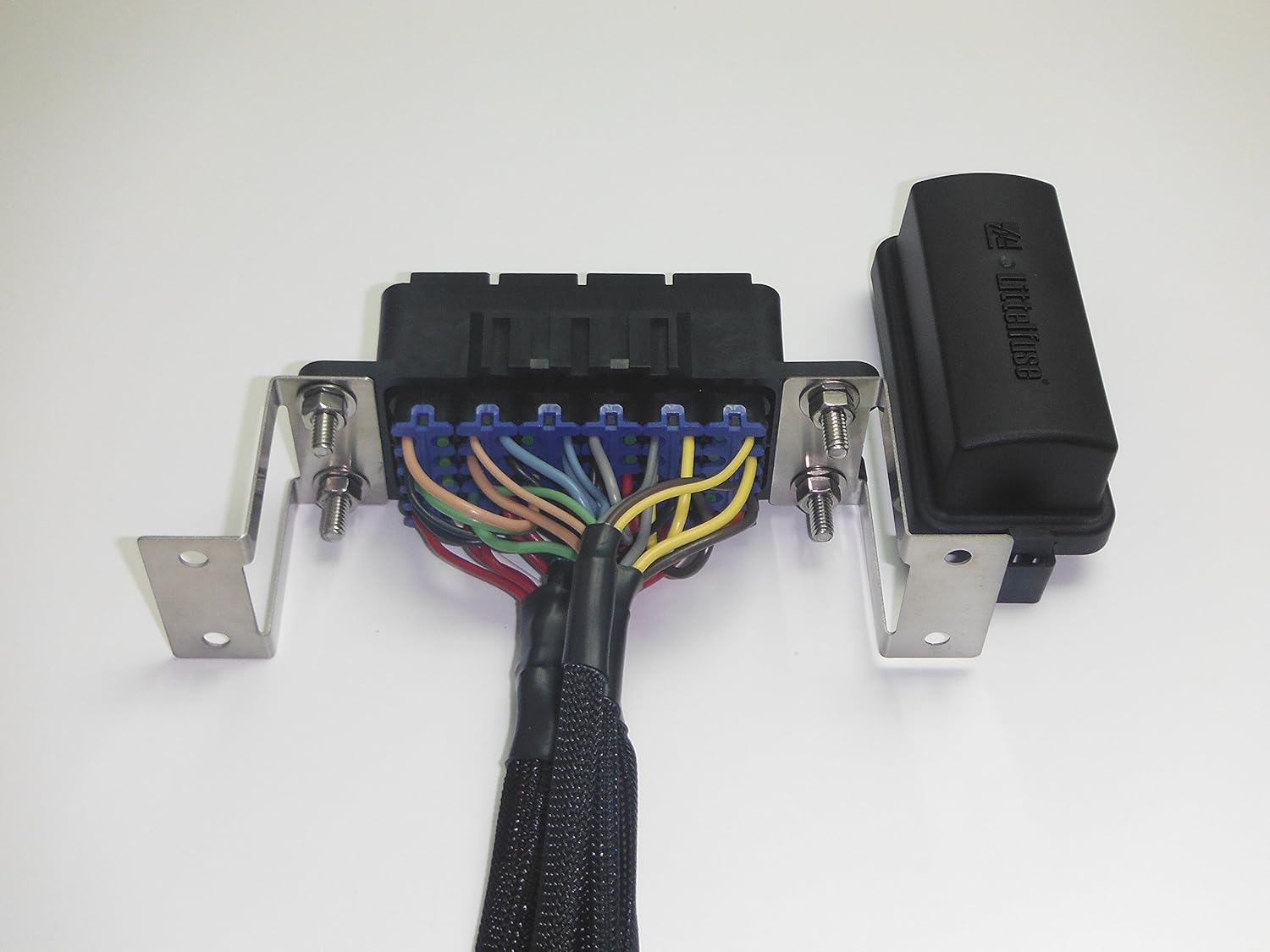 Automotive Waterproof Fuse/Relay Box Block Panel Car Truck UTV RV Boat