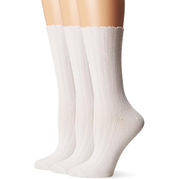 No nonsense Women's Soft Crew Cushioned Socks 6 Pair Pack, White