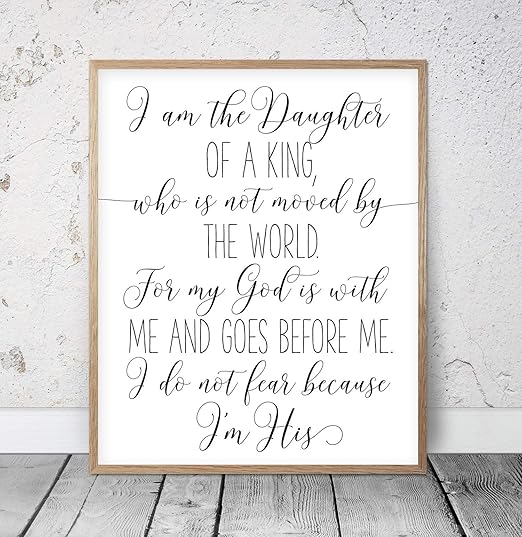 amazoncom wood pallet plaque with frame i am the daughter of a king