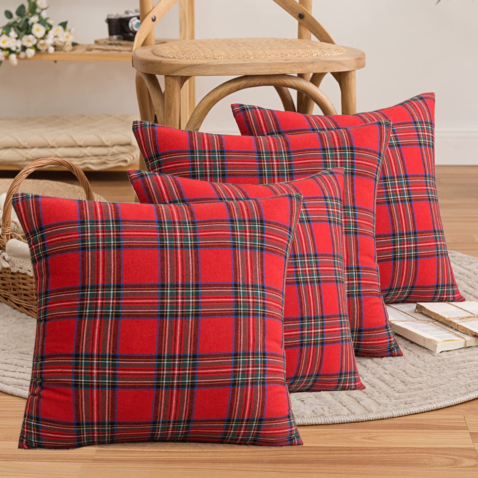 Set of 4 Christmas Scottish Tartan Cushion Covers, RedTartan Check Cushions, Classic and Durable, Soft and Comfortable, Can Be Used in The Living Room Sofa (Large Tartan, 45 * 45cm)
