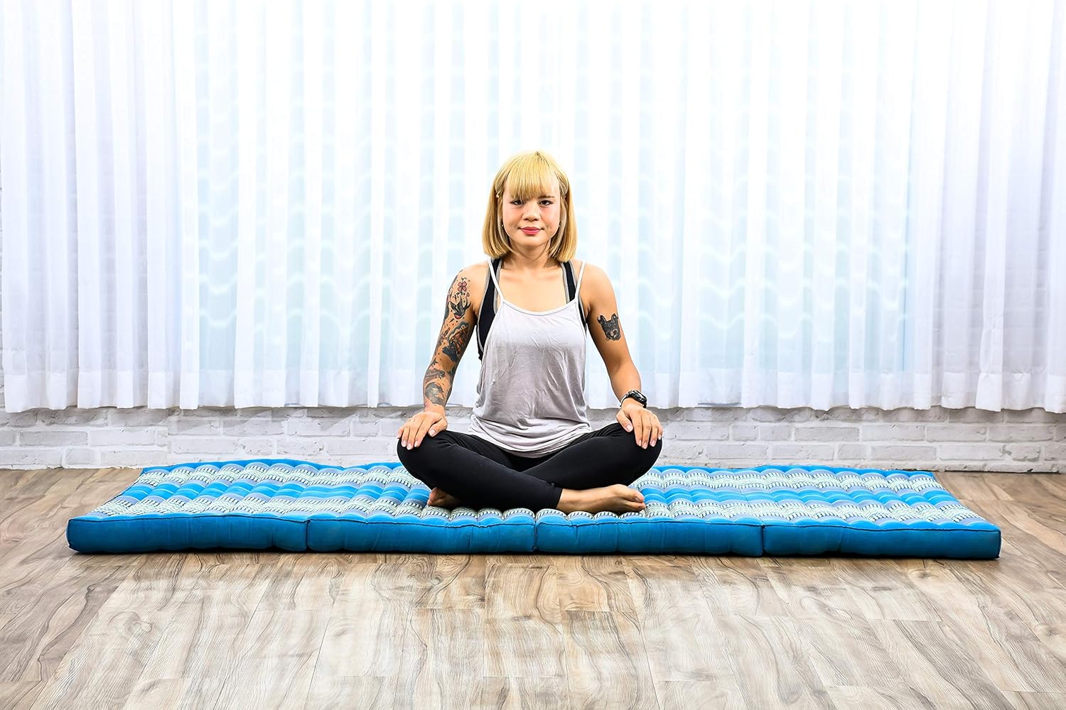 Leewadee Trifold Mattress Standard, Comfortable Thai Massage Pad, Foldable Floor Mattress Filled with Kapok - Image 5