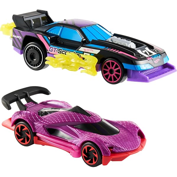 Amazon.com: Hot Wheels Let's Race - Camiseta GT Scorcher : Ropa
