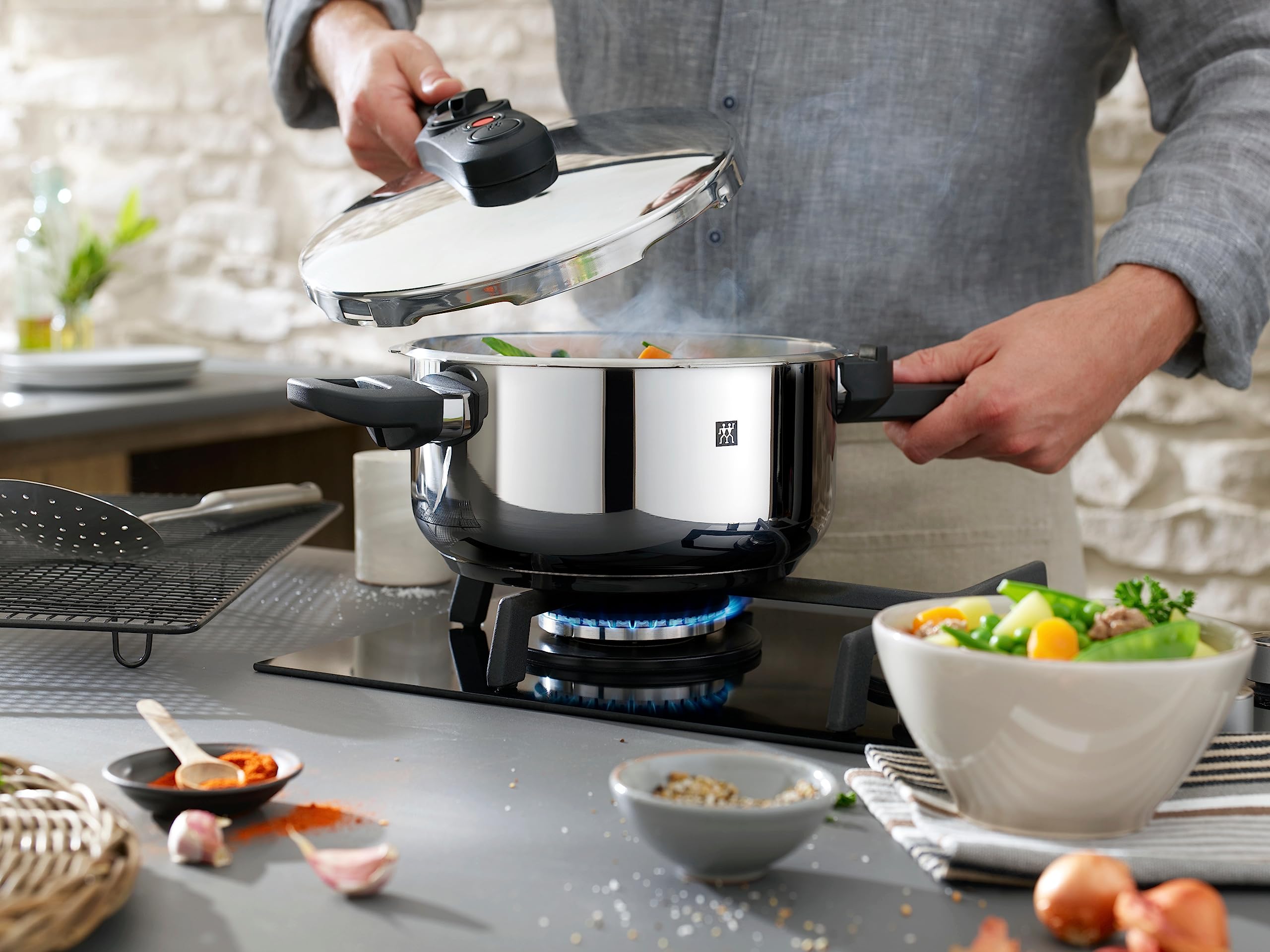 ZWILLING EcoQuick II Schnellkochtopf/Dampfdrucktopf, Ø 22 cm, 6L, für alle Herdarten inkl. Induktion, 18/10 Edelstahl, Silber 7