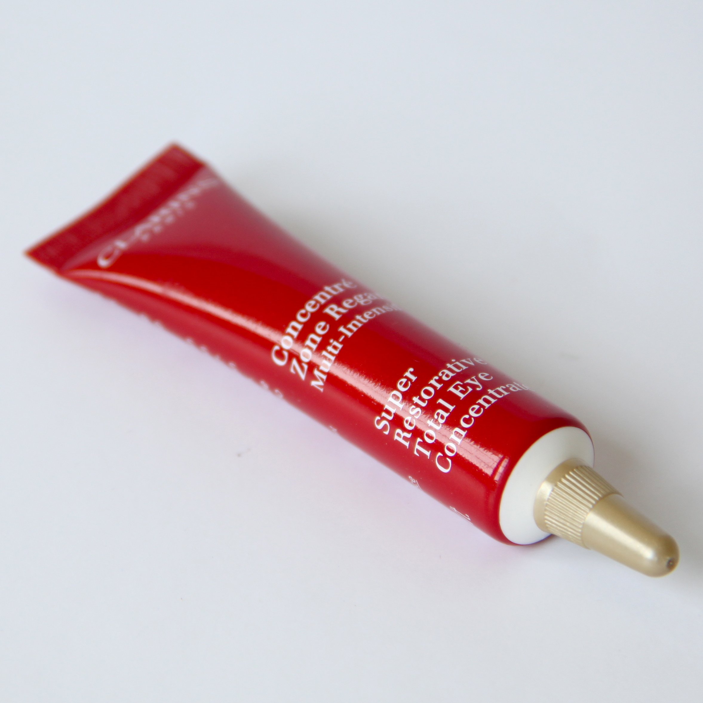 super restorative total eye