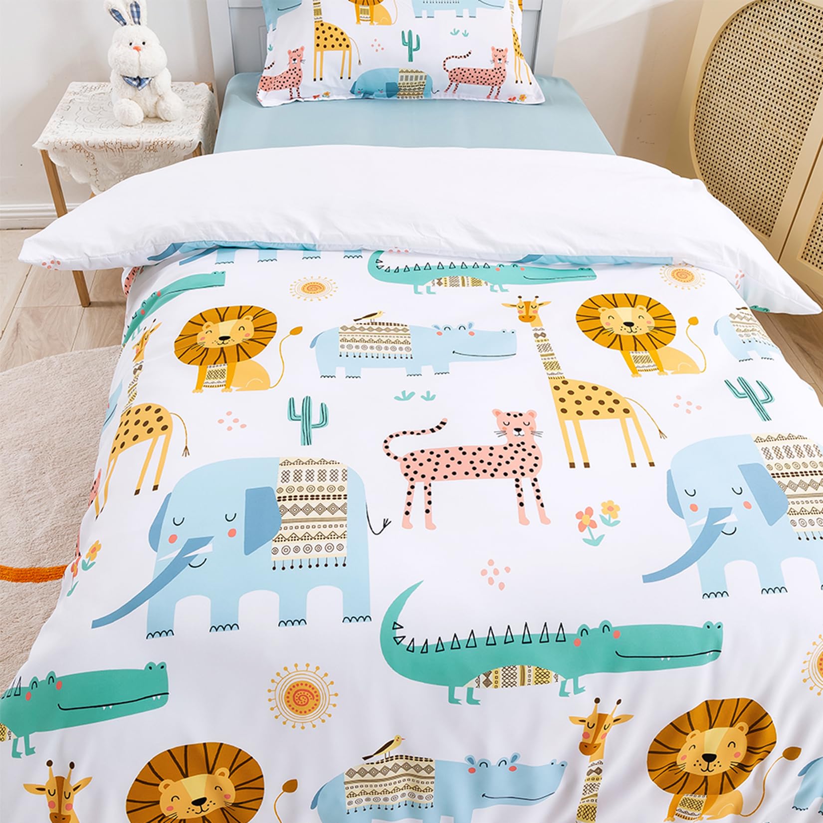 BESTDESIL Animal Cartoon Kids Duvet Cover Set Twin Size, 3 Piece Soft Lion Printed Microfiber Comforter Cover with Pillow Sham Zipper Closure, Comforter Not Included,Twin