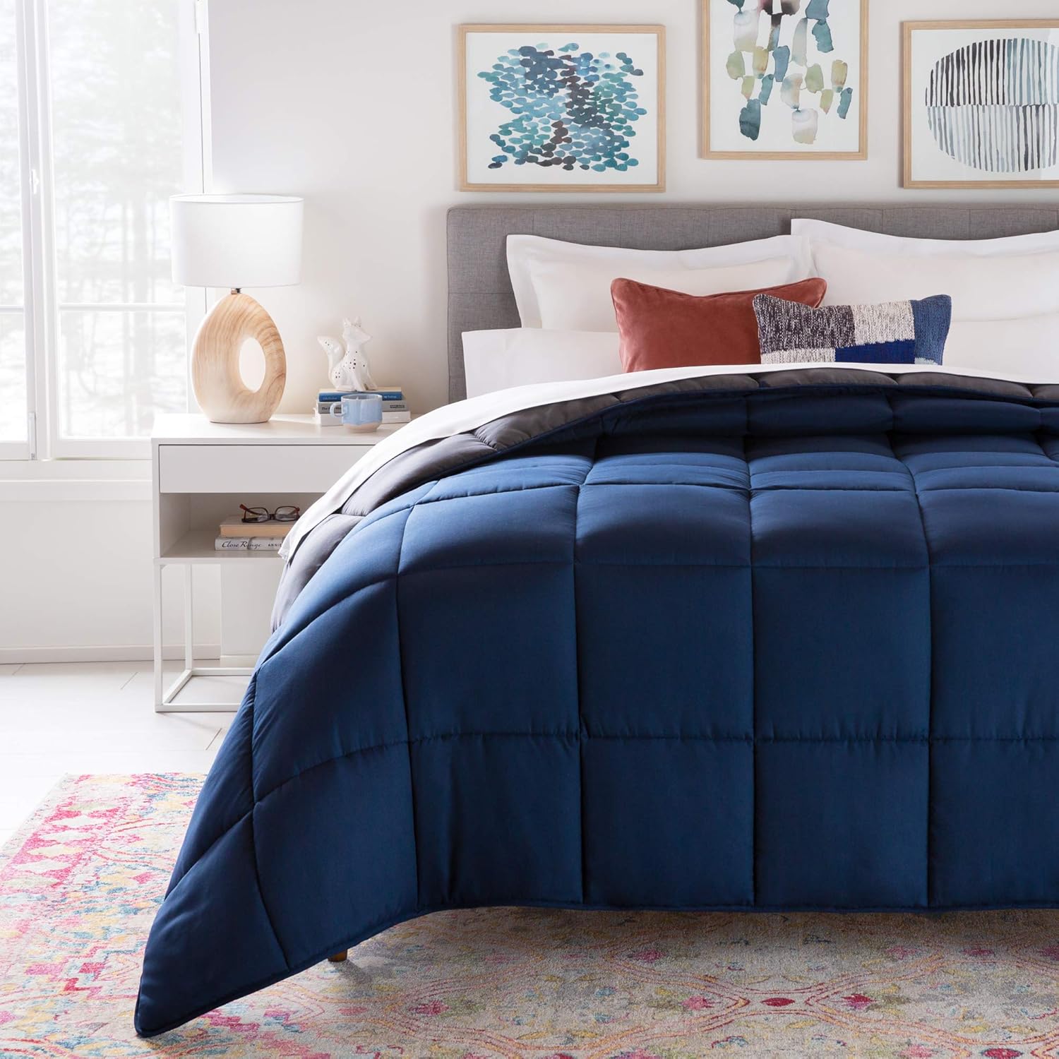 Linenspa All-Season Reversible Down Alternative Quilted Comforter - Hypoallergenic - Plush Microfiber Fill - Machine Washable - Duvet Insert or Stand-Alone Comforter - Navy/Graphite - Queen: Home & Kitchen