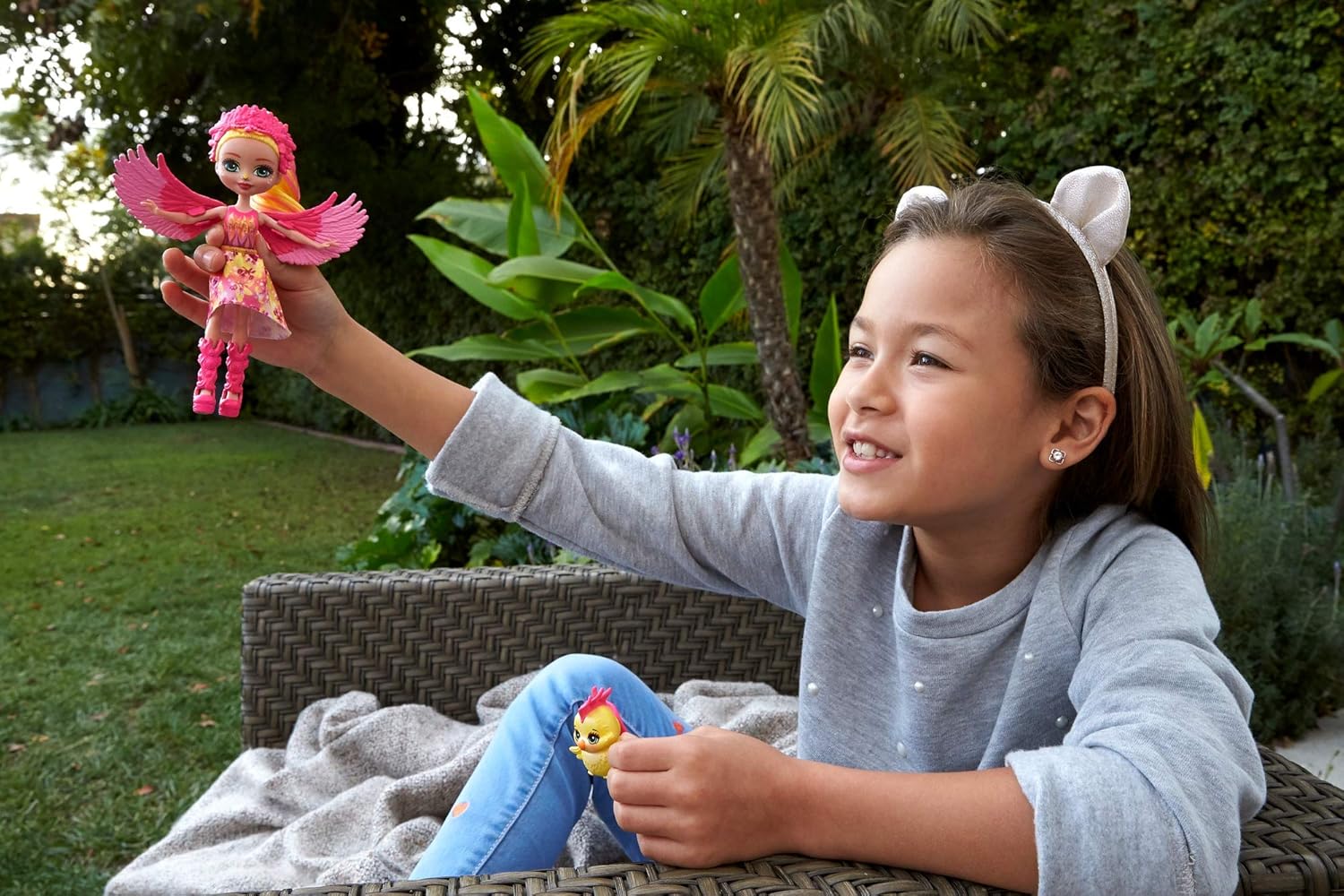 Enchantimals GYJ04 Falon Phoenix Doll, From The Royals Collection With Animal Friend Sunrise - Image 3