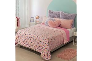 Vianney Twin Comforter, Novo Hearts Twin Bedding, Reversible Lightweight Quilt Blanket in Cute Little Hearts Design with Solid Baby Pink on Other Side, 71”x93”