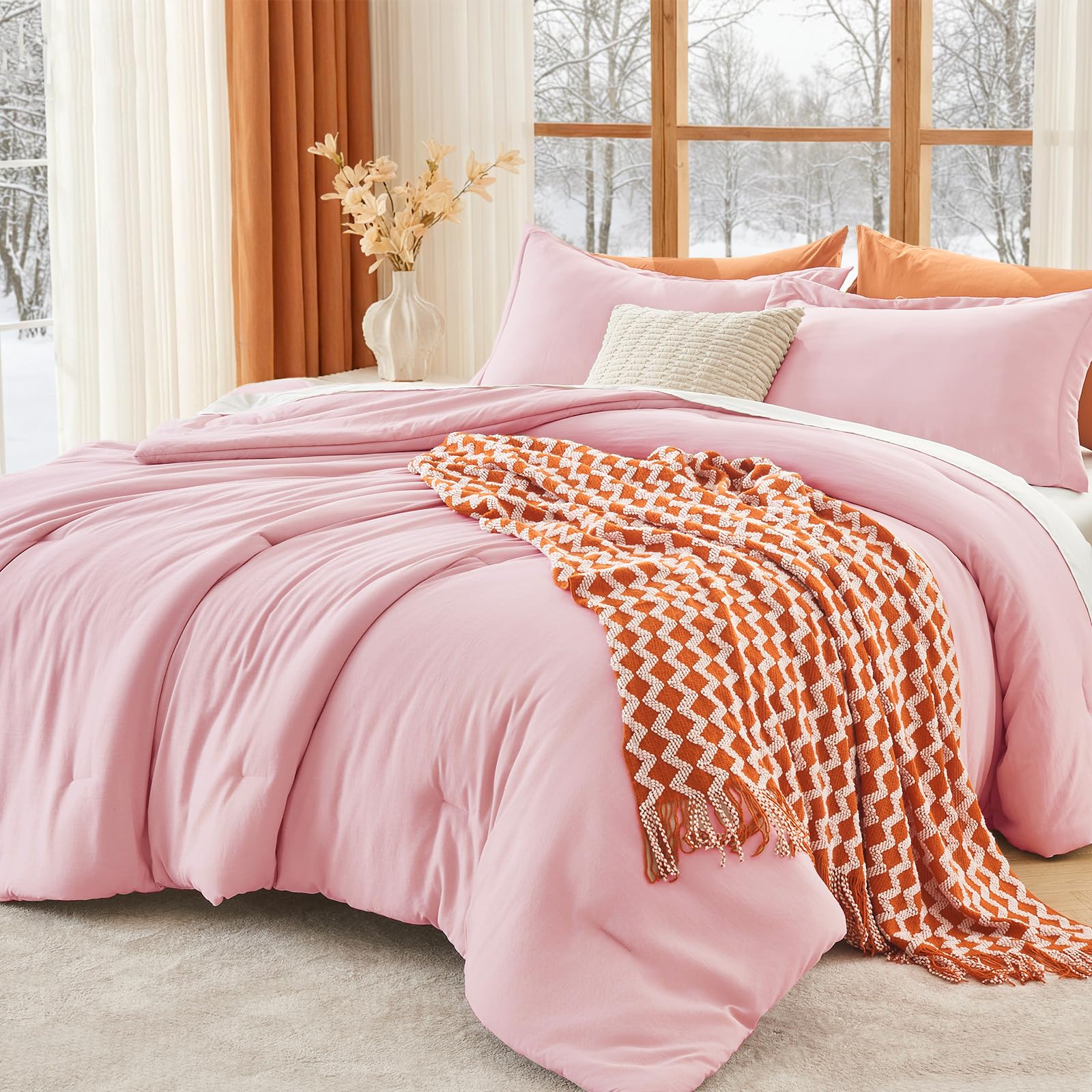 MUXHOMO Pink Oversized Queen Comforter Sets, All Season Ultra Soft Down Alternative Bedding - 3 Piece Lightweight Bed Set Includes 1 Comforter (98"*98") and 2 Pillow Shams (20"x26") Image
