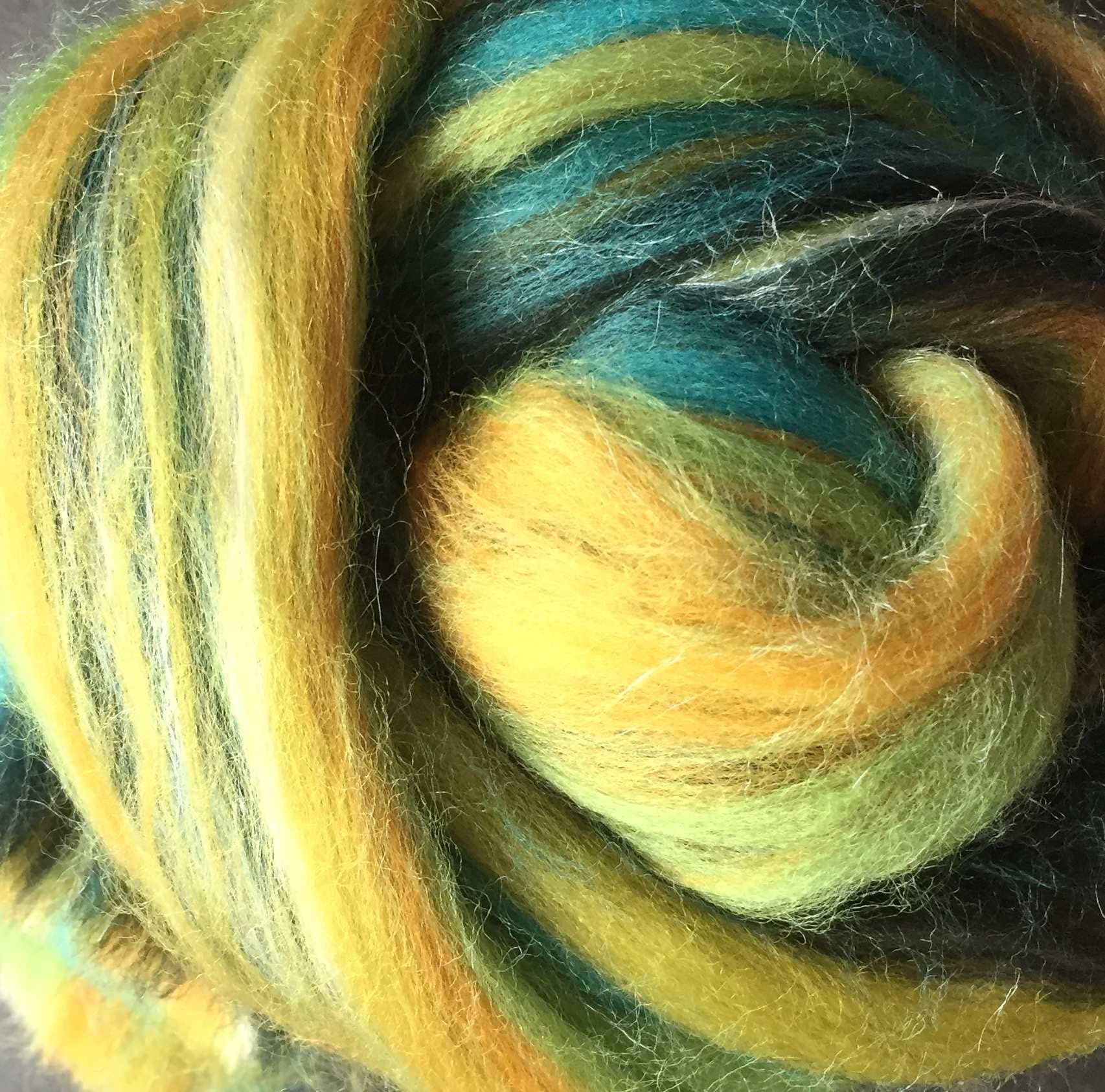 Molten Designs Merino Felting Wool with Silk - Peppermint Vein