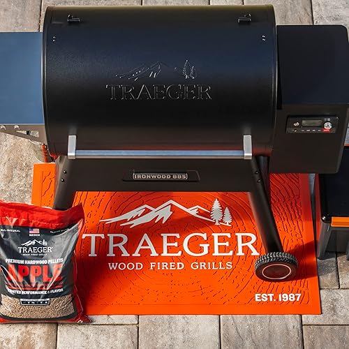 Traeger Grills BAC636 Grill Mat Grill Accessory, Orange in Kuwait
