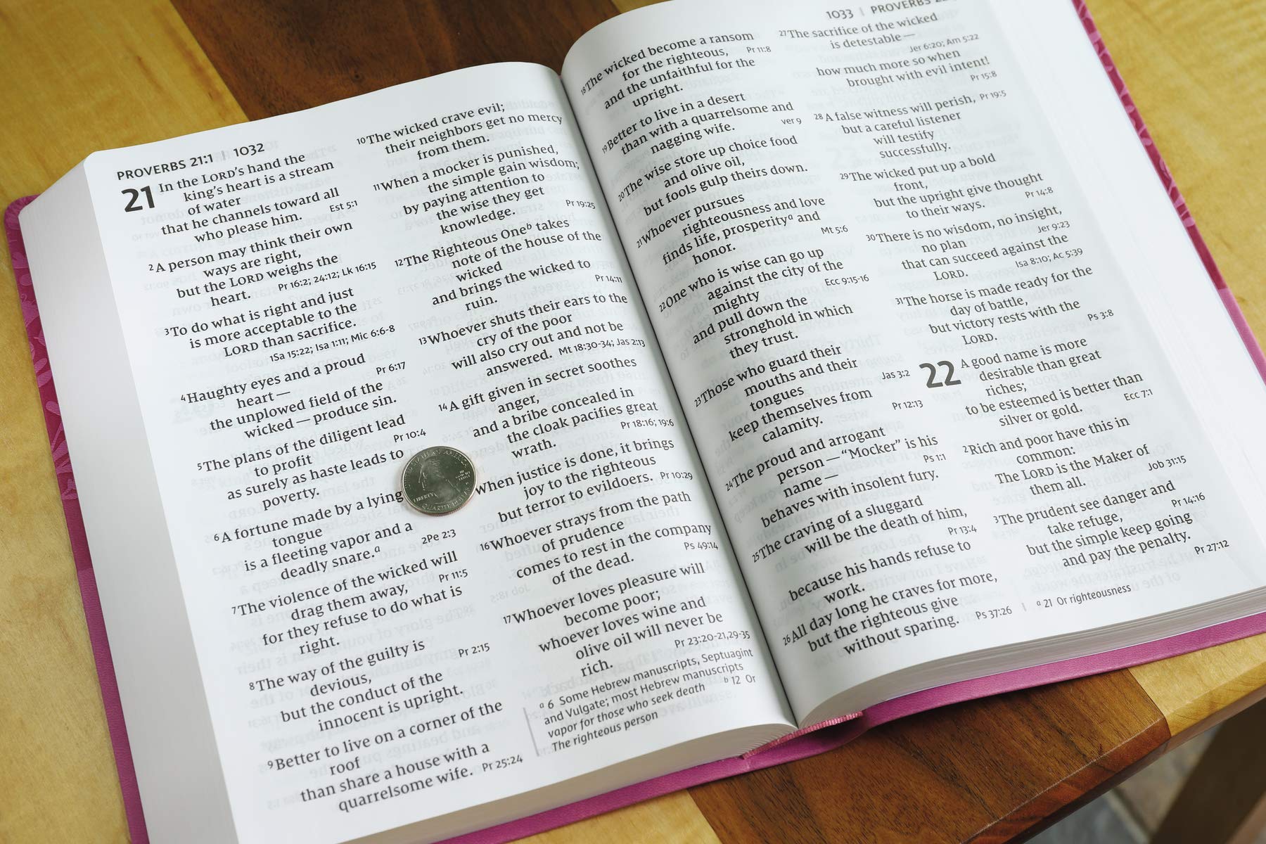 NIV, Super Giant Print Reference Bible, Leathersoft, Pink, Red Letter, Comfort Print NIV, Super Giant Print Reference Bible, Leathersoft, Pink, Red Letter, Comfort Print Imitation Leather