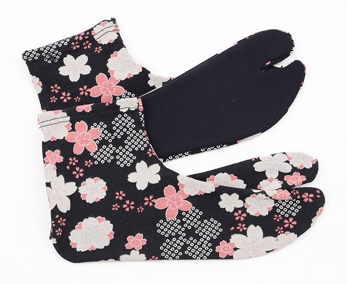 Amazon ソックス感覚で履けるおしゃれ足袋 フリーサイズ 22 5