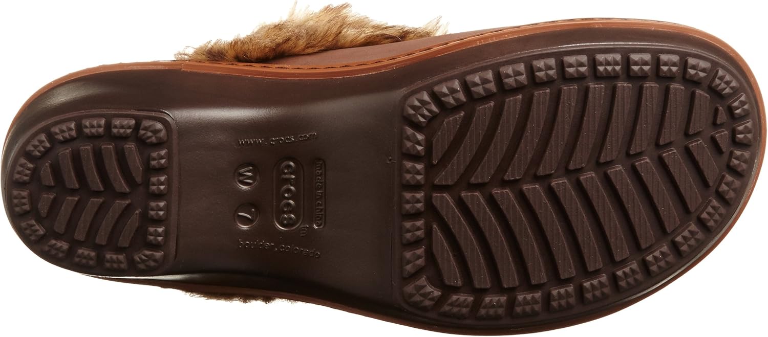 crocs cobbler fuzz clog