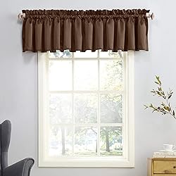 Sun Zero Barrow Energy Efficient Rod Pocket Curtain