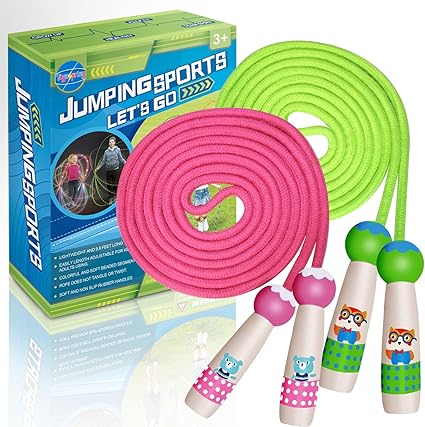 green toys skipping rope