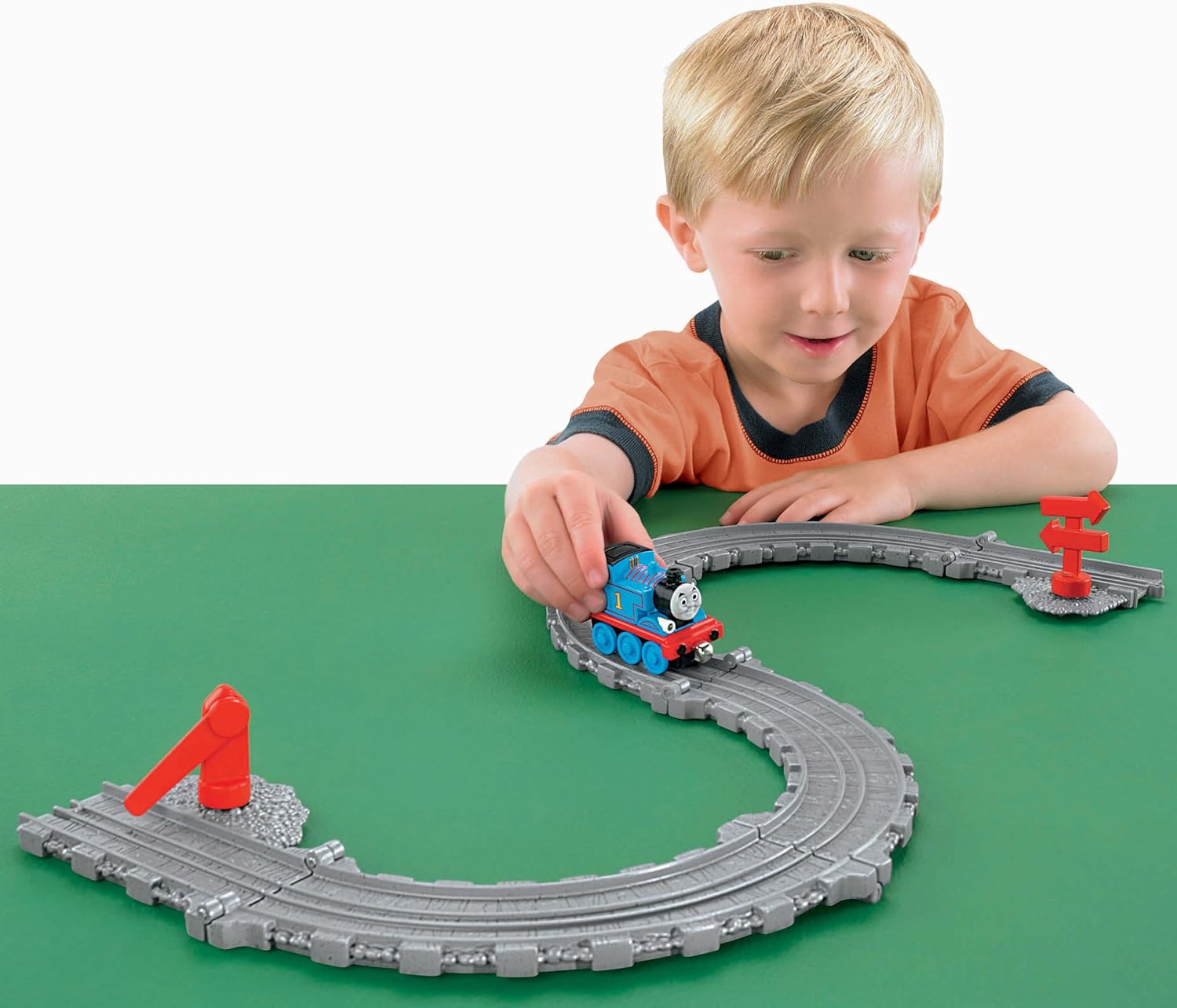 thomas take and play track pack