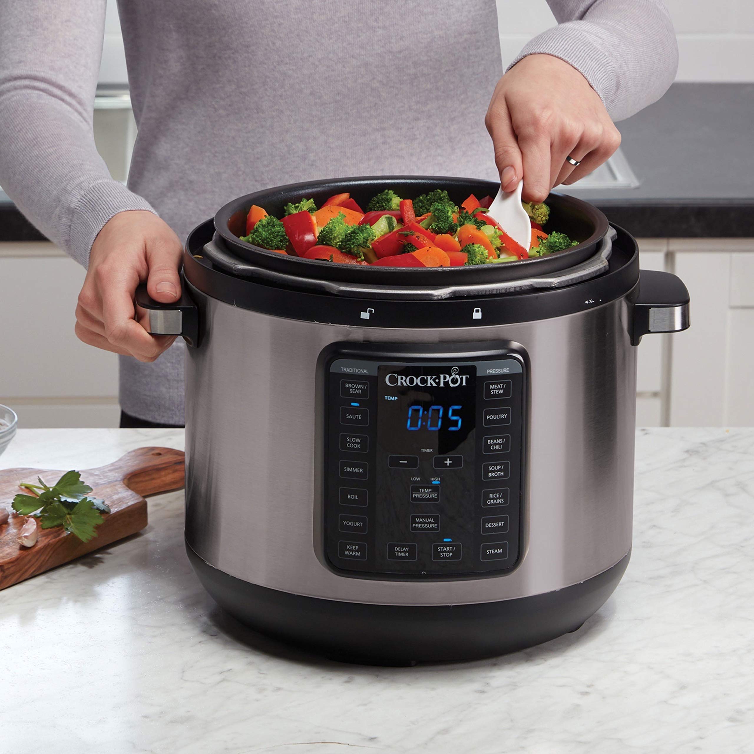 CHEAP CrockPot 8Quart MultiUse XL Express Crock Programmable Slow