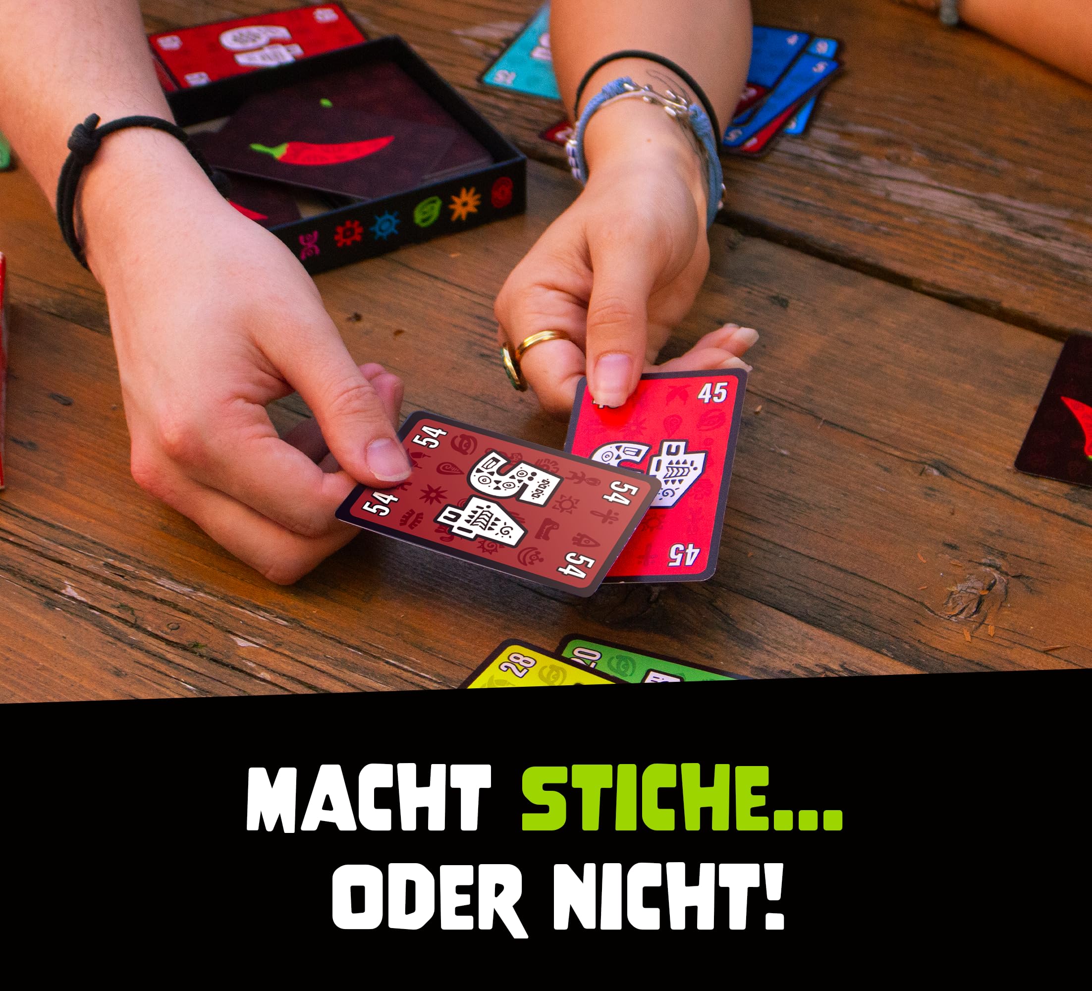 ATM Gaming PILI PILI – Gesellschaftsspiel – Gewinner des Großen Spielzeugpreises 2025 – Taktisches Stichkartenspiel – 2 bis 8 Spieler 3