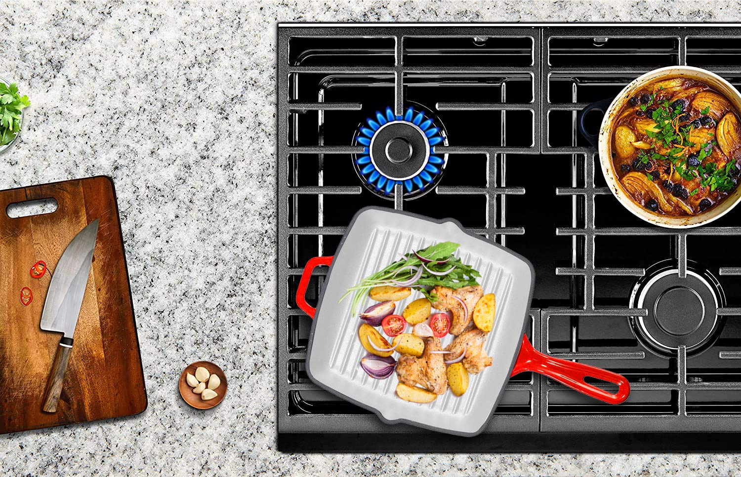 Bruntmor Pre-Seasoned 10 Inch Red Square Cast Iron Pan | Indoor Grill | Cast iron Skillet Flat Top Grill with Easy Grease Draining for Grilling Bacon, Steak, and Meats, Stove, Fire and Microwave Safe