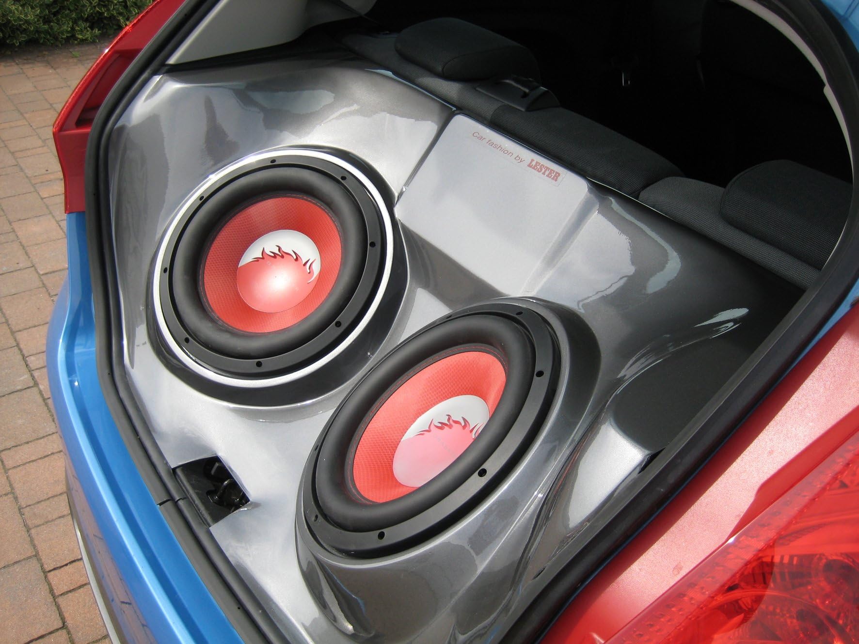 Lester WH508XX Custom-Fit Subwoofer Casing