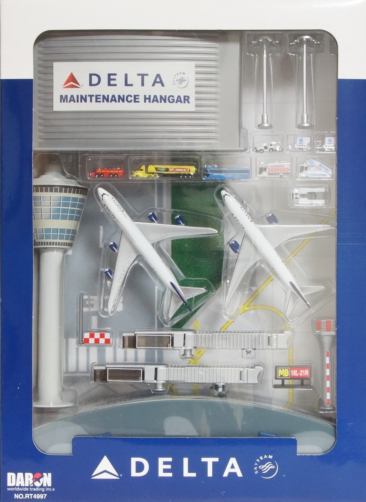 daron planes airport