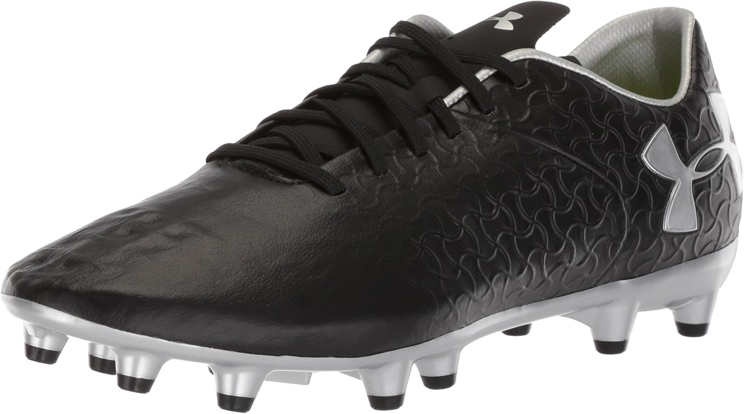 under armour girls soccer cleats