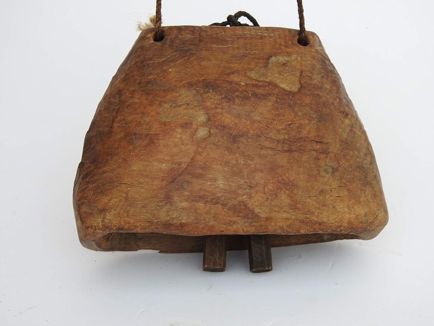 Lot Of 05 Pcs Antique 1900s Teak Wood Cow Bells Wooden Camel Bell Vintage Hand Carved Collectible Art Ethnic Bell Wind Chime Tribal Goat Bell Cowbells Musical Instruments