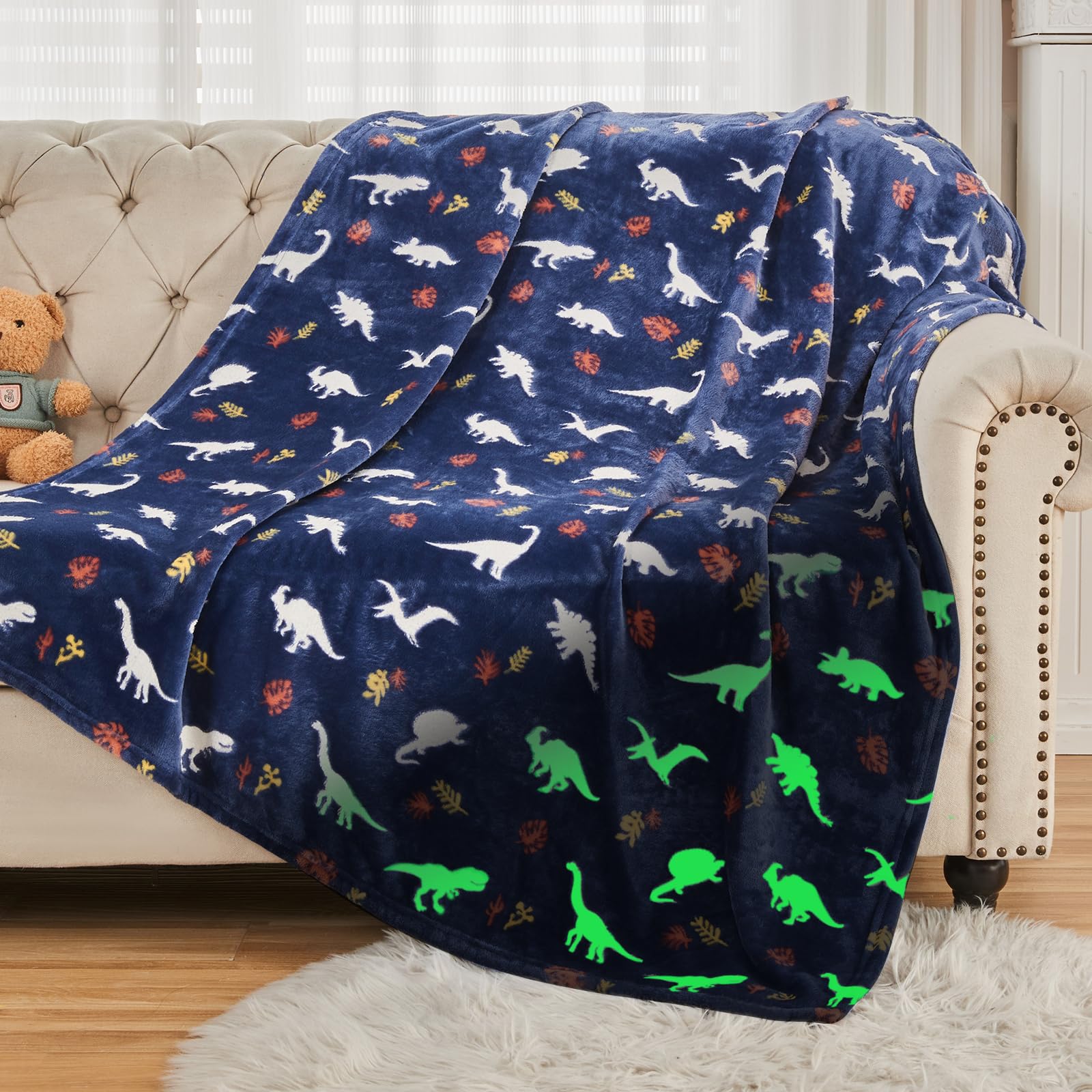 SOCHOW Glow in The Dark Throw Blanket 150cm × 200cm, Jurassic Dinosaur Pattern Flannel Fleece Blanket, All Seasons Navy Blanket for Kids