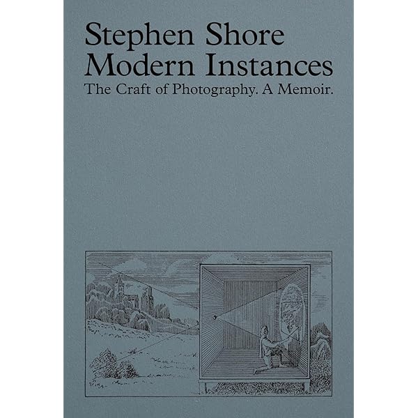 Amazon.com: The Nature of Photographs: A Primer: 9780714859040