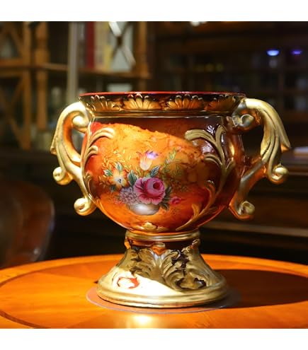 Amazon.com: KUTANI YAKI(ware) Vase Crane and gold clouds : Home