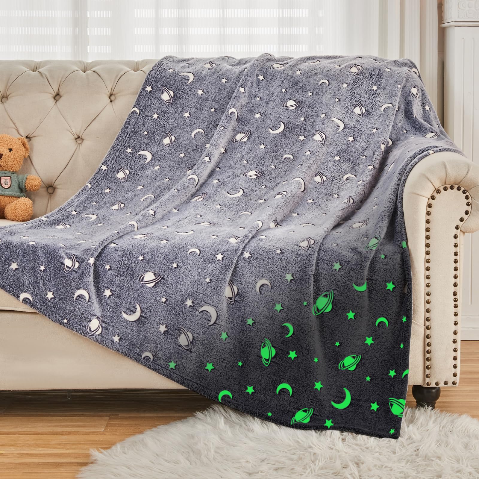 SOCHOW Glow in The Dark Throw Blanket 150cm x 200cm, Galaxy Stars Pattern Flannel Fleece Blanket, All Seasons Grey Blanket for Kids