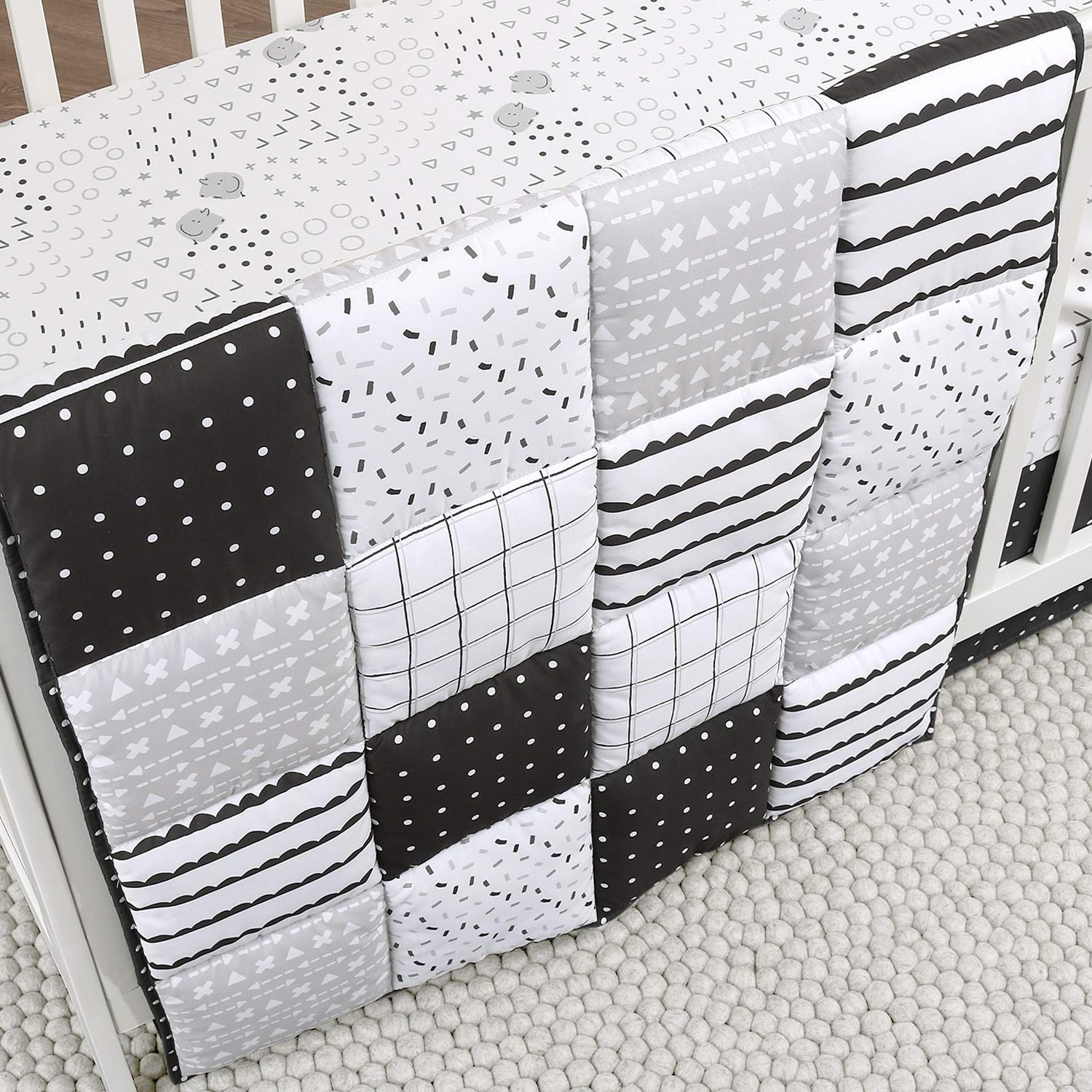 The Peanutshell Black and White Crib Bedding Set for Baby Boys or Girls | 3 Piece Nursery Set | Crib Quilt, Fitted Sheet, Dust Ruffle : Baby