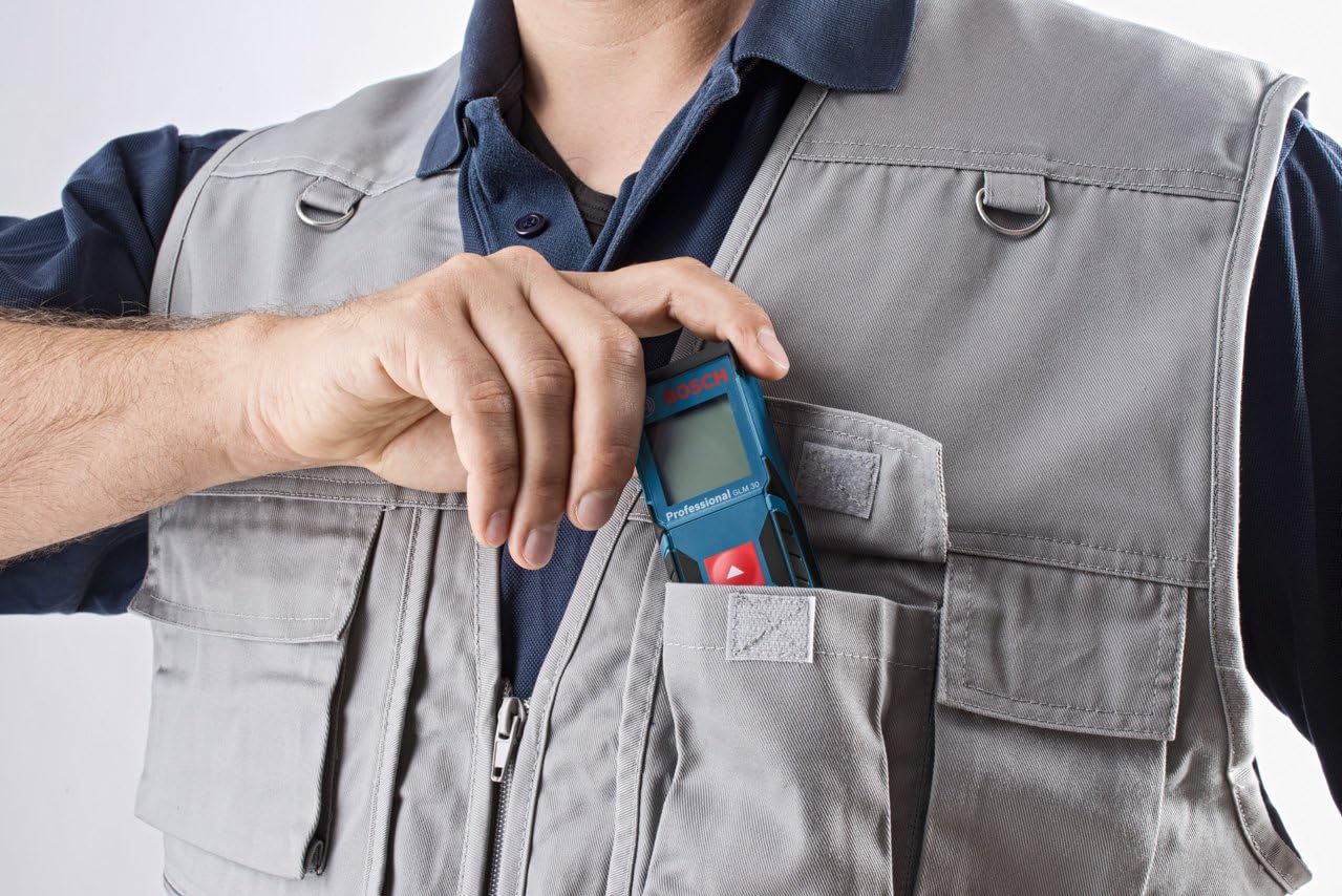Bosch Professional Laser Measure GLM 30 (Single-Button Use, Imperial System, Measuring Range: 0.49 - 98 ft, 2 x 1.5 V Batteries, Protective Bag) - Image 4