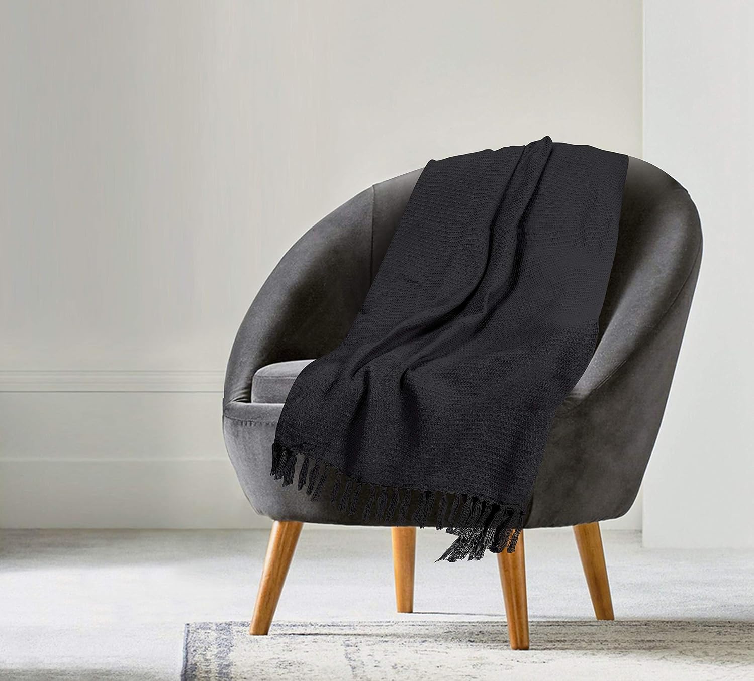 EHC Waffle Cotton Woven Arm Chair Sofa Single Throw 1 Seater Chair/Sofa/Bed 127 x 152 cm, Black, Single(125 x 150 cm) - Image 4