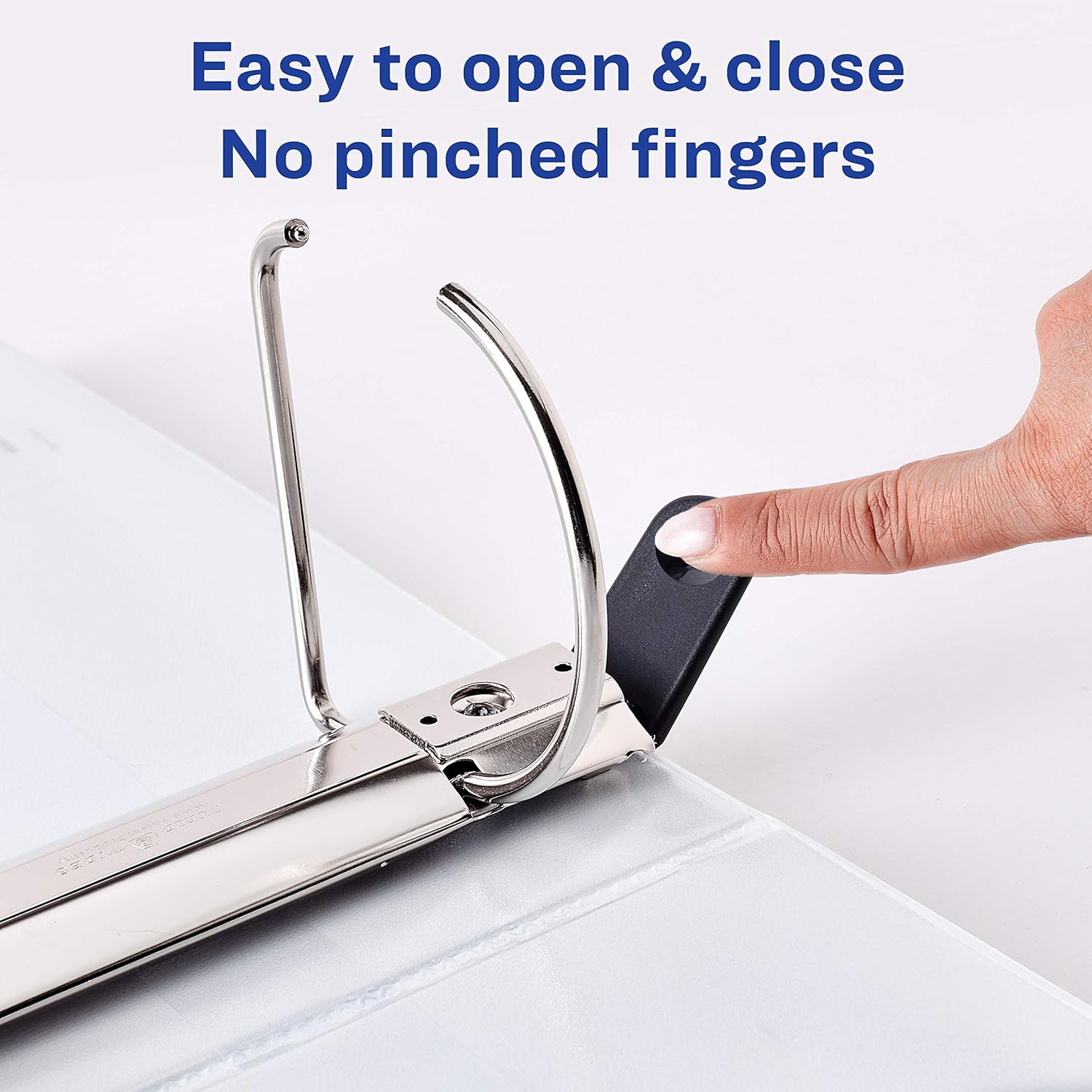 Avery Heavy Duty View 3 Ring Binder, 4" One Touch Slant Ring, Holds 8.5" x 11" Paper, 1 White Binder (79704) : Office Products