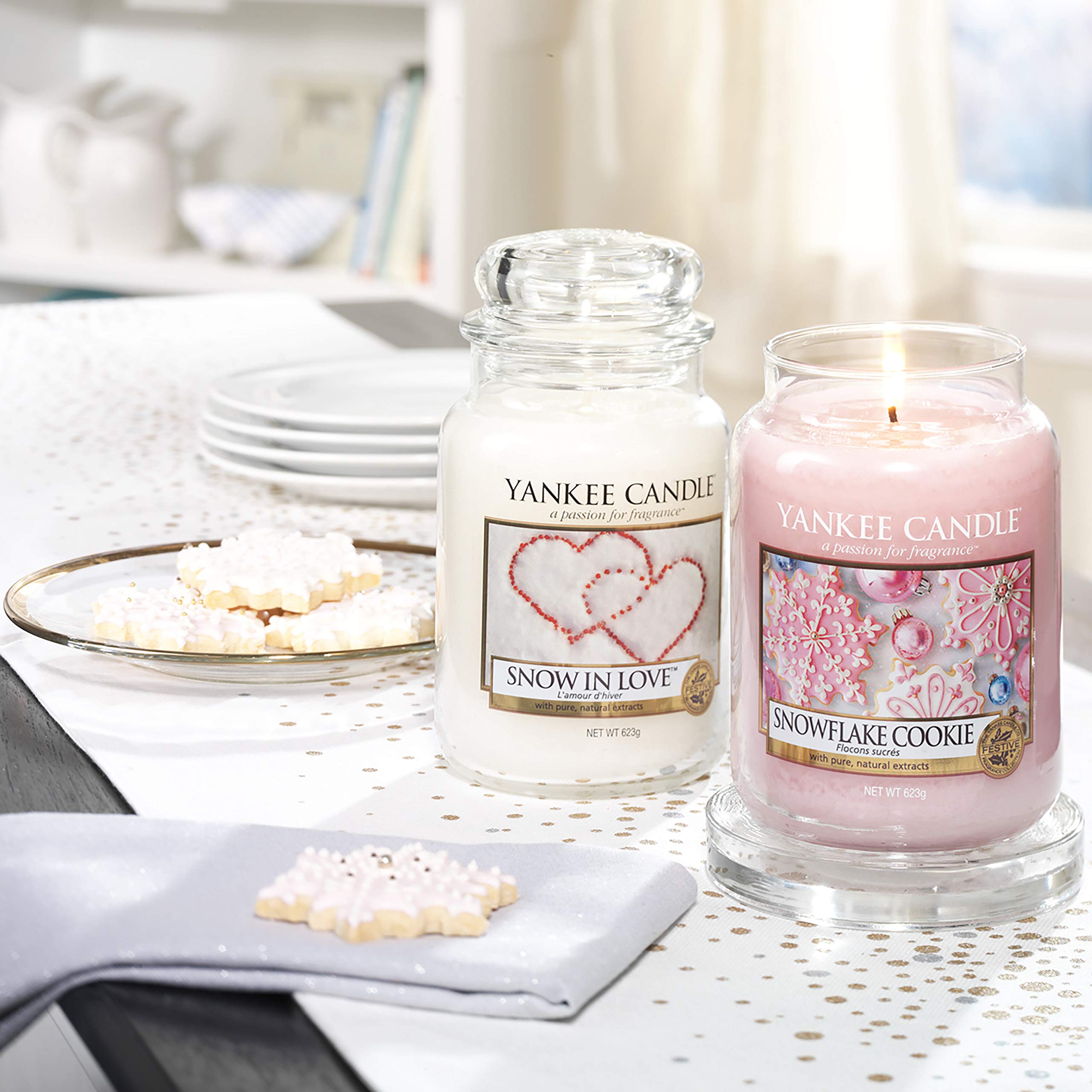 Yankee Candle Scented Candle | Snow In Love Large Jar Candle | Long Burning Candles: up to 150 Hours