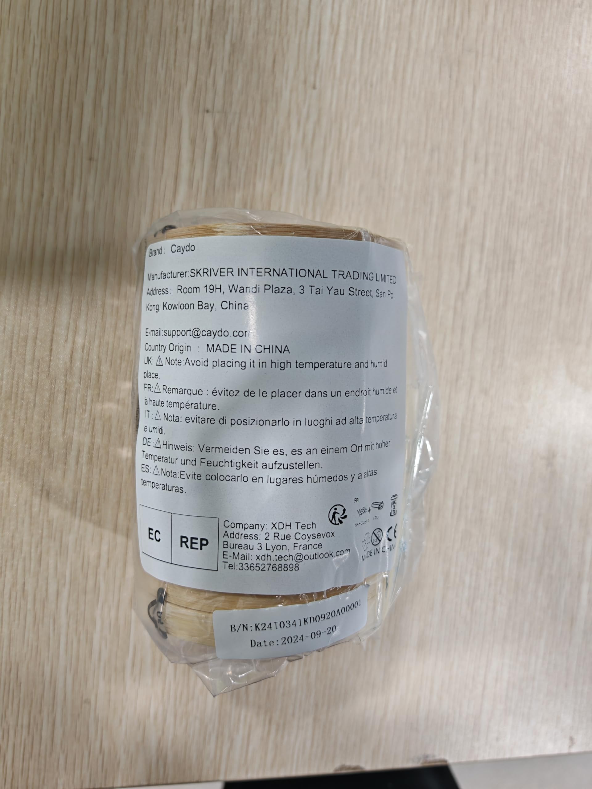 Caydo 12 Pieces 3 Inch Wooden Round Embroidery Hoops Adjustable Circle Cross Stitch Hoop Ring Bulk for Christmas Home Ornaments, Art Craft Handy Sewing