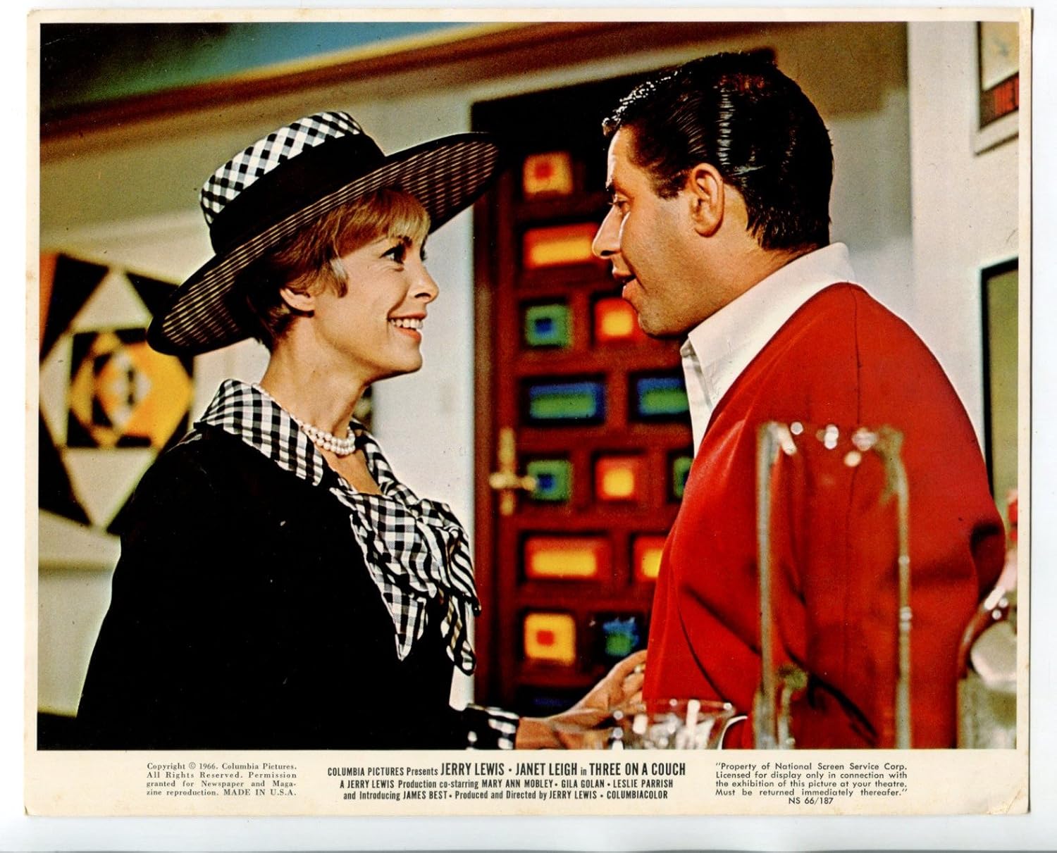 Movie Photo Three On A Couch 8 X10 Color Promotional Still Jerry