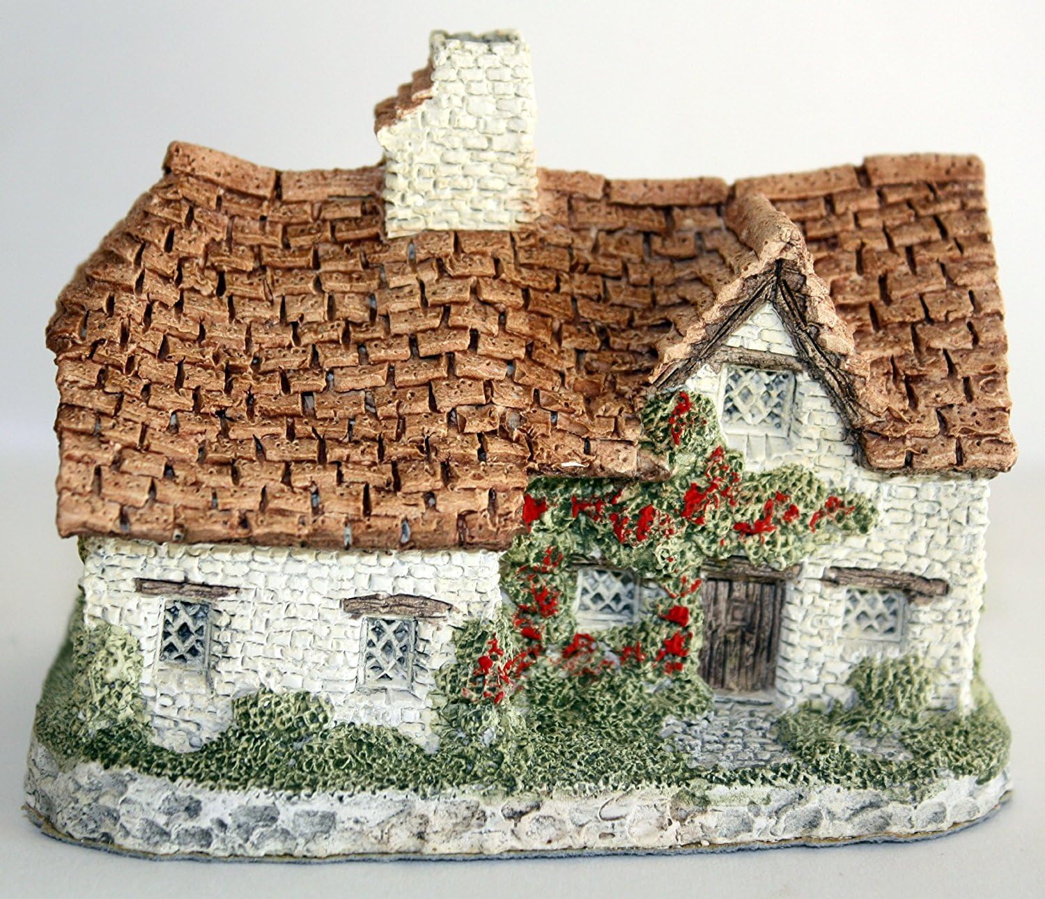 David Winter Cottages 1982 Sussex Cottage Amazon.co.uk Kitchen & Home