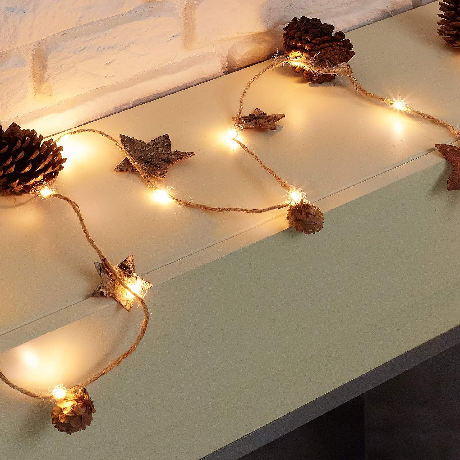 GloBrite Christmas Tree Lights with Ring, 2 m * 16 Lines, 400 LED Xmas Lights, 8 Modes, Memory & Timer, IP44 Waterproof