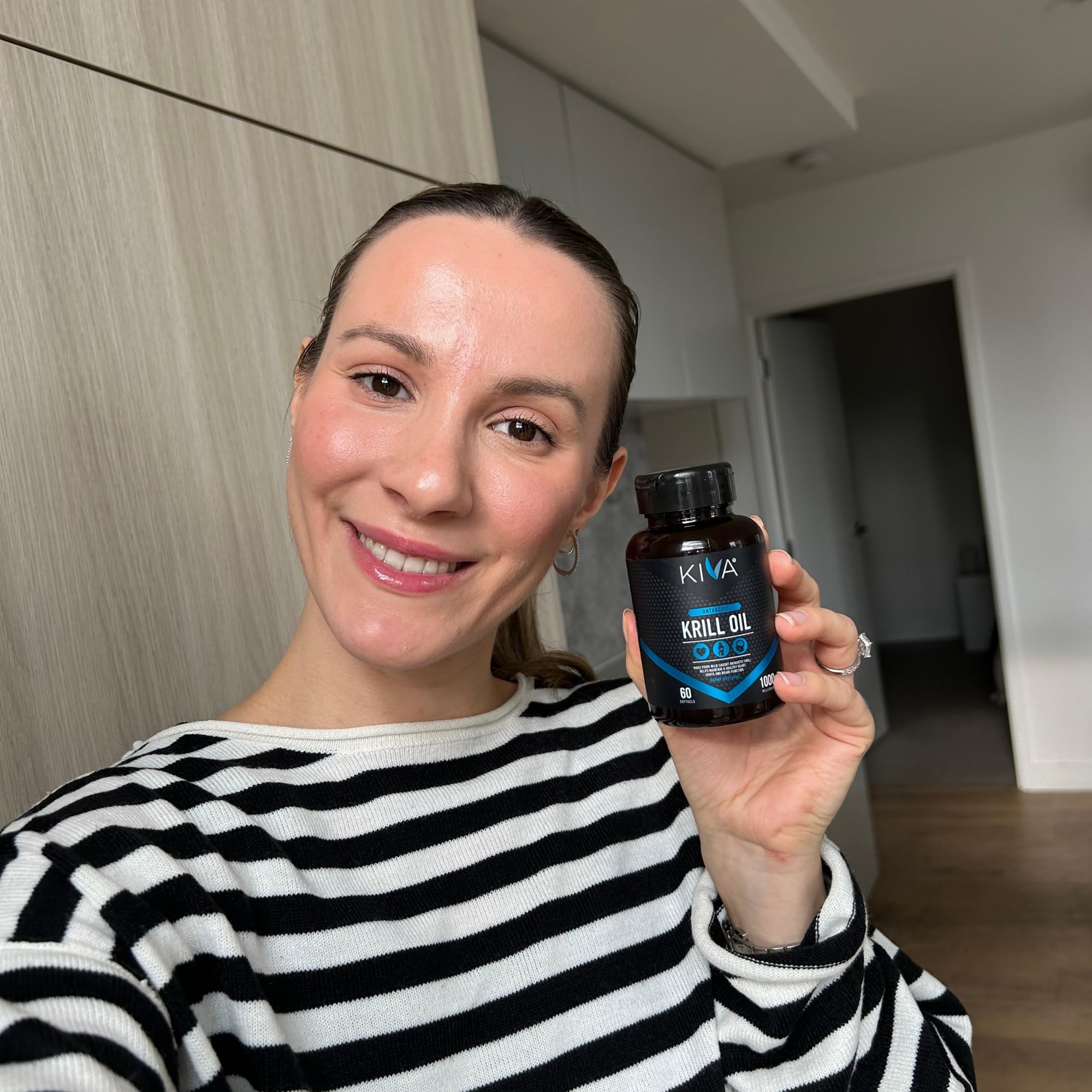 Kiva Antarctic Krill Oil - Sustainably Wild-Caught Krill (60 Softgels) - 1000mg, Rich with Omega-3 Fatty Acids, EPA, DHA and Astaxanthin, No Fishy Aftertaste, 3rd Party Tested, BPA-Free Bottle